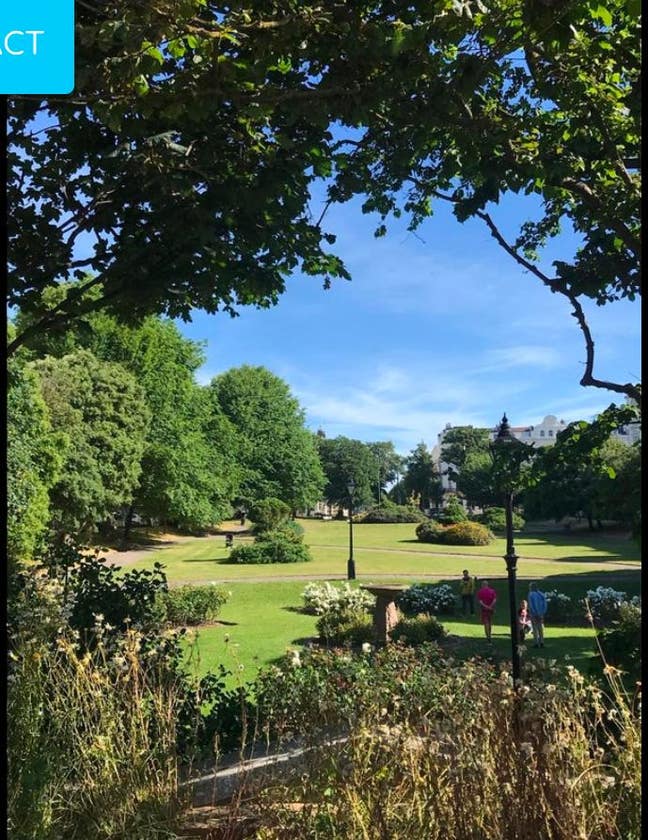 Large top floor bed sitting room in Central Hove Main Photo