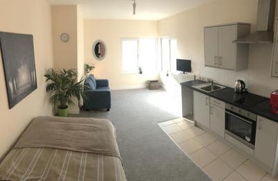 🦅R04 Studio apartment to rent NN1 town centre 🦅 Main Photo