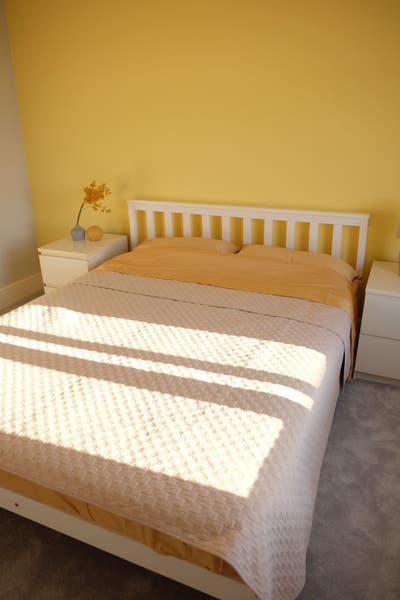 Cute, bright, double bedroom Main Photo