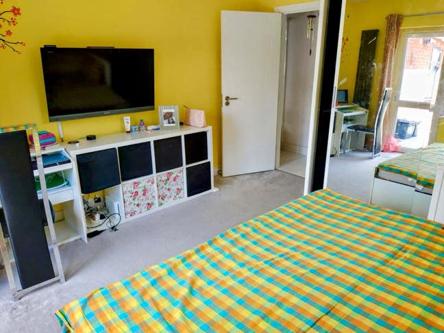 Room for Rent in Shared Accommodation – Great Loca Main Photo