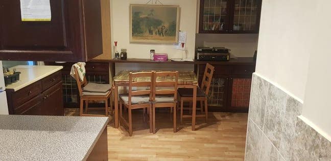 Large single room  Main Photo
