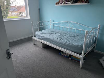 Double room in small village location Main Photo