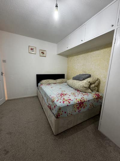 Double Room - Furnished -  All Bills Included Main Photo