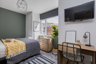Amazing House 💥All Rooms Ensuite + All Bills Inc! Main Photo