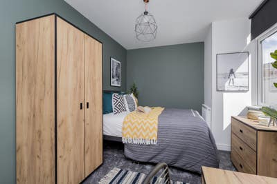 Amazing House 💥All Rooms Ensuite + All Bills Inc! Main Photo
