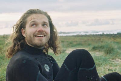 Severely Scottish Singer/Songwriter Seeks Flat Main Photo