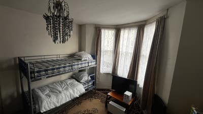 Basic Double Room for Rent in St Agnes Main Photo