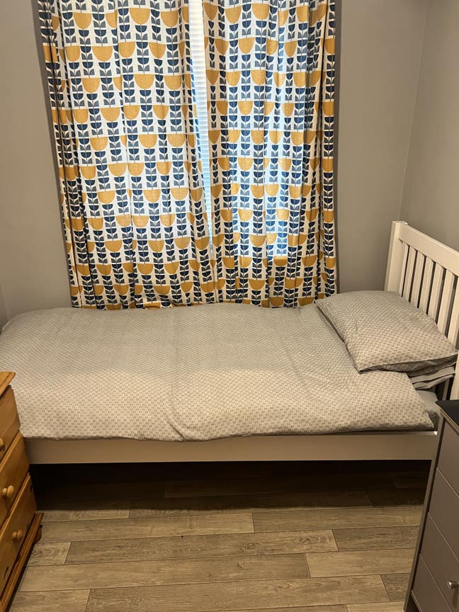 Single room furnished  Main Photo