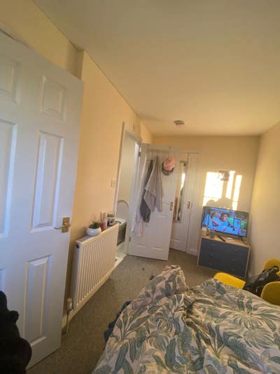 En-suite room in OX3, &pound;650 (All bills included) Main Photo
