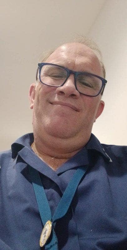 Looking for place  Main Photo