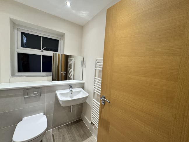 Double Room with Own Bathroom Main Photo