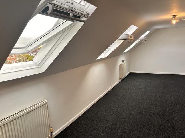 Perfectly situated on Shirehampton High Street Main Photo