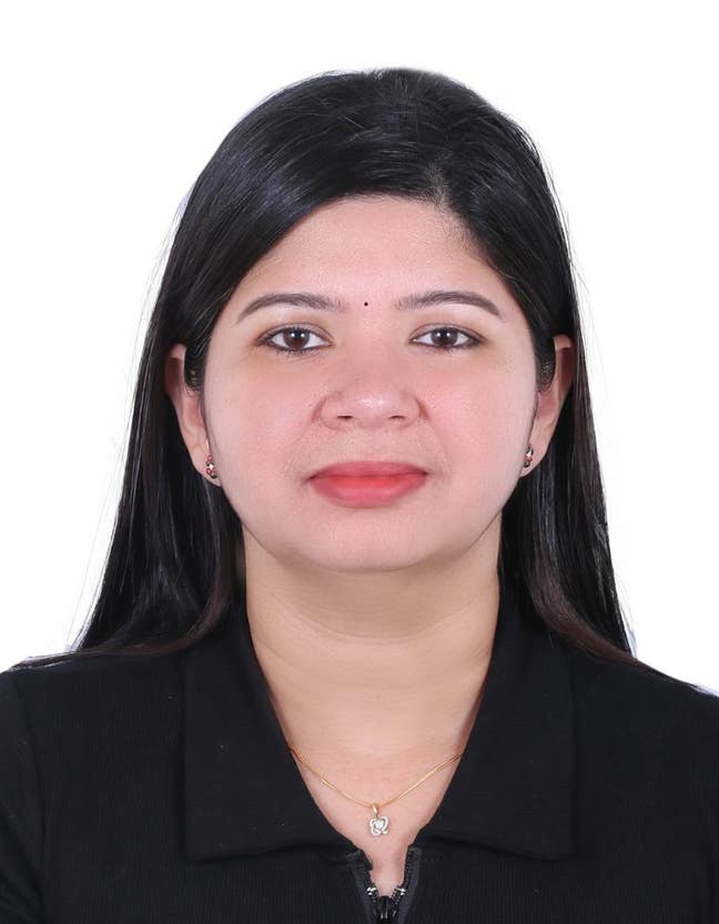 Professional Female seeks a single or double room Main Photo