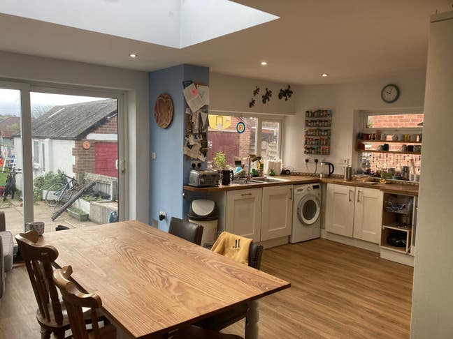 Double room in house Main Photo