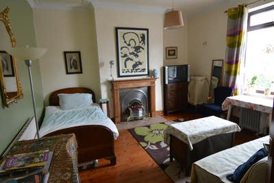 Cosy Room Armley All Bills Included Short Term Let Main Photo