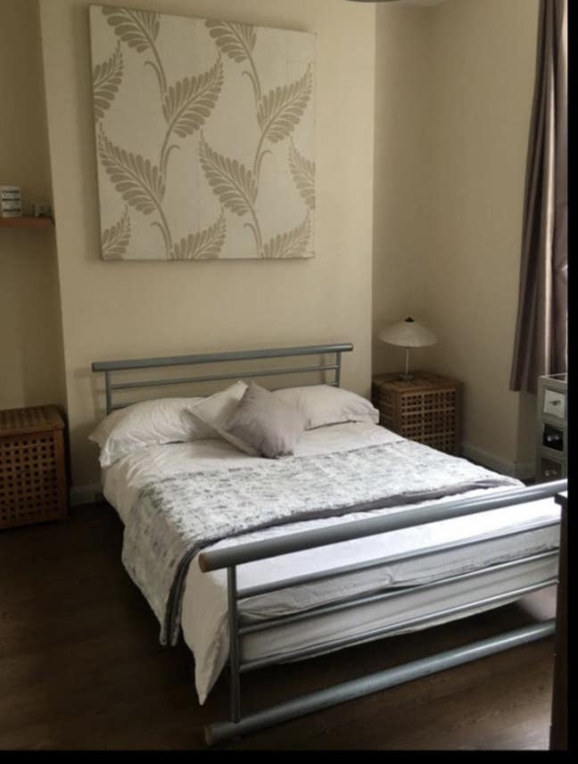 Central, W6,4 mins to tube. Short let BILLS INC. Main Photo