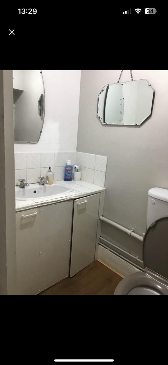 Large double room  Main Photo