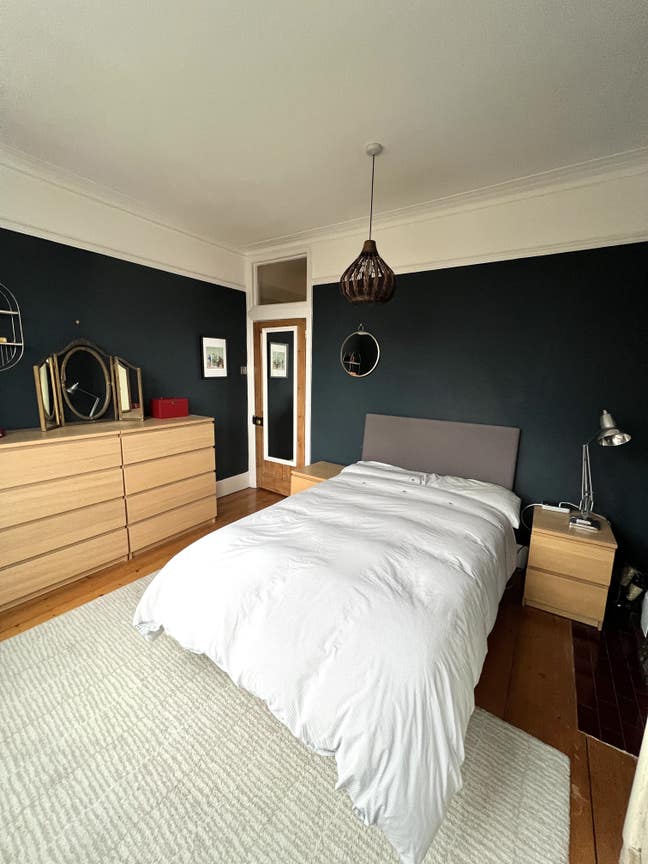 2 rooms £230 per week Main Photo