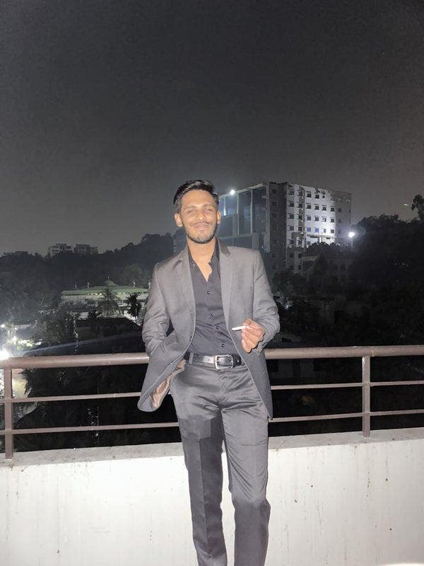 I NEED AN ACCOMMODATION  Main Photo