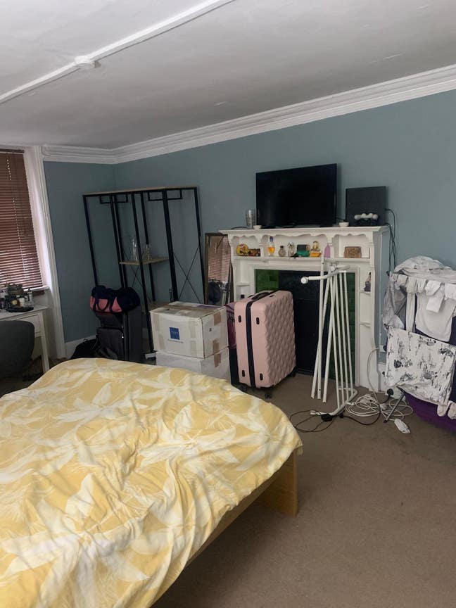 Large double room  Main Photo