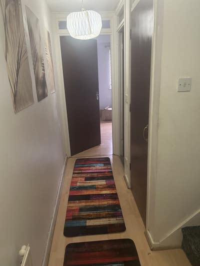 Spacious Double Bedroom  Main Photo