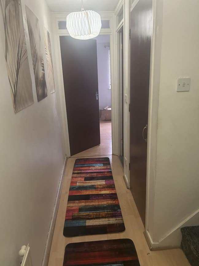 Spacious Double Bedroom  Main Photo