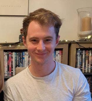 Looking for chill flatmates   Main Photo