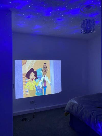 Spacious Room with Just One Housemate Main Photo