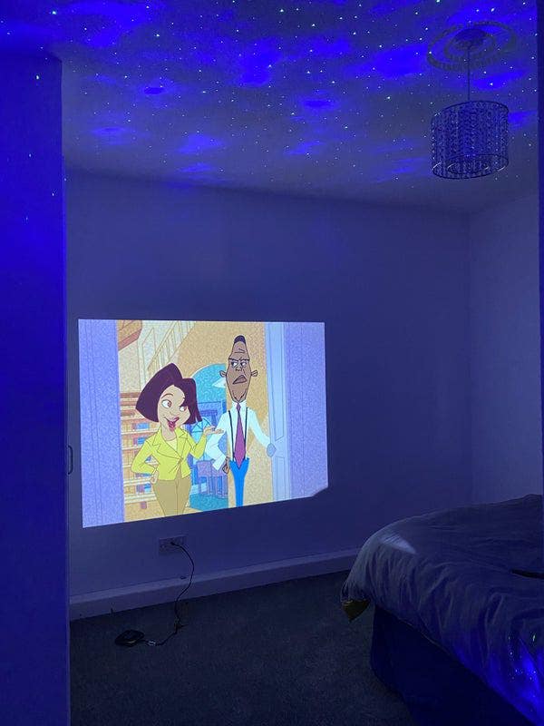 Spacious Room with Just One Housemate Main Photo