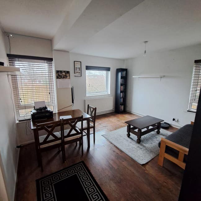 Lovely Room in Heaton Moor (Flexible 1 - 3 Month) Main Photo