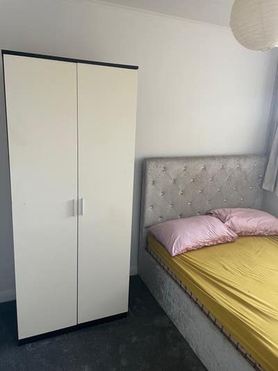 Room for rent  Main Photo