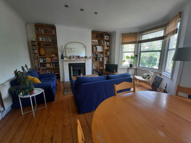 Double room available Main Photo