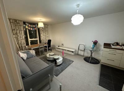 Good size Dbl Room in a Modern 2 Bed Flat Main Photo