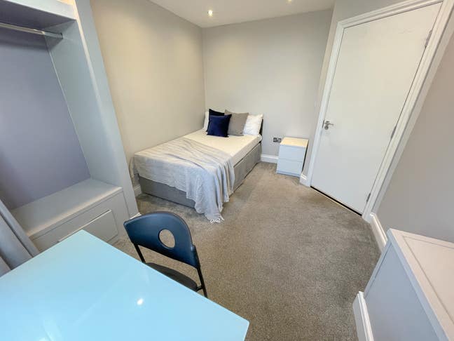 Cameron Street - 6 Rooms Available Main Photo