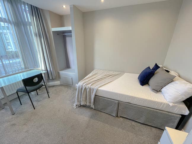 Cameron Street - 2 Rooms Available Main Photo