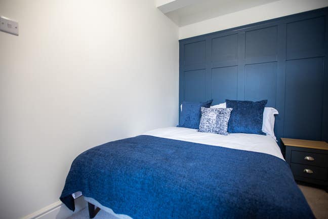 No Deposit Option Available Main Photo