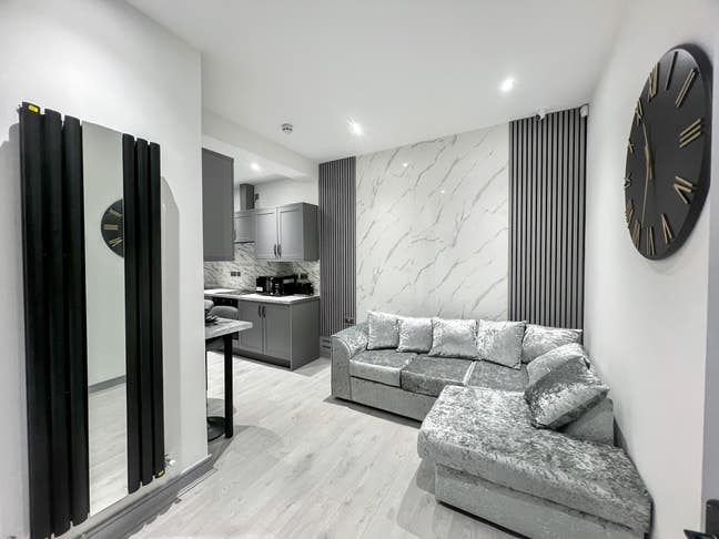 📢 New Luxury Double Bedroom en-suite 📢 Main Photo