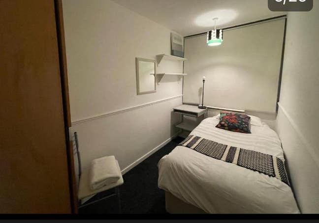 Close to City Center single room  Main Photo