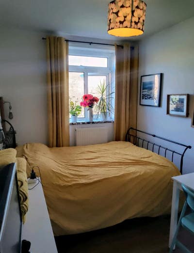 Central Brighton Quiet comfy room Main Photo