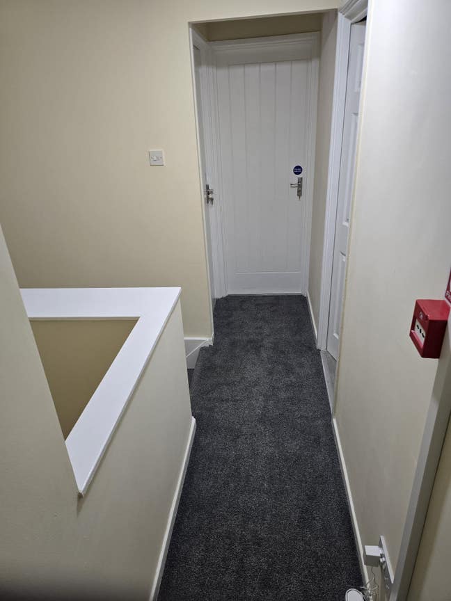 Rooms to Rent in a Nice & Quiet Area - DownsBarn.  Main Photo