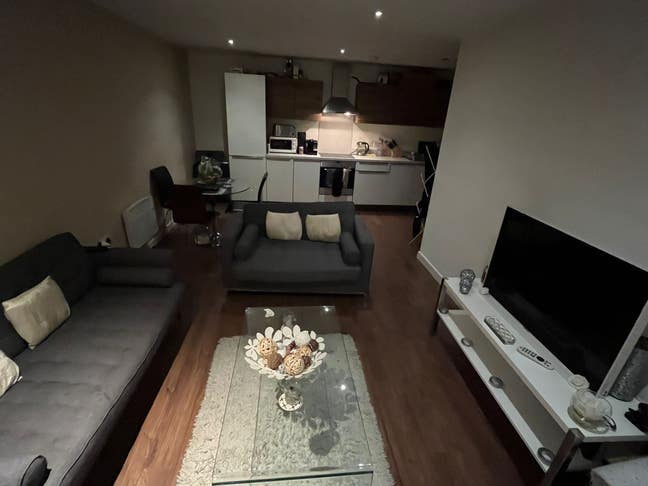 Spacious and lovely room to rent - Bills inclusive Main Photo