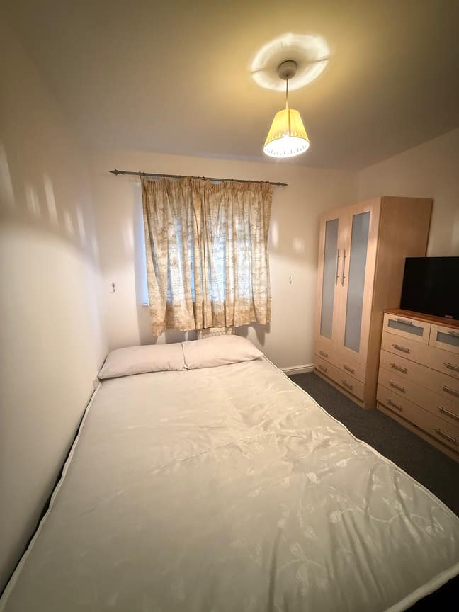  Furnished Double Room for Rent in Wythenshawe Main Photo