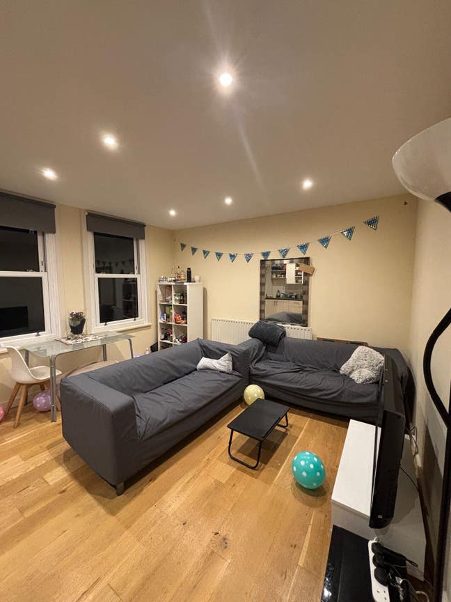 Double Room Clapham North House Share Main Photo