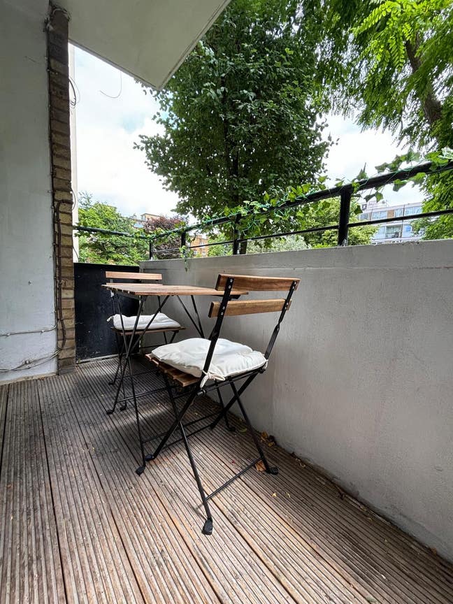 Three double rooms near Farringdon Station Main Photo