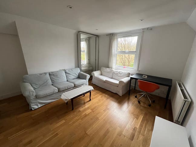 Bright & Modern 1 Bedroom Flat  | Manor House | N4 Main Photo