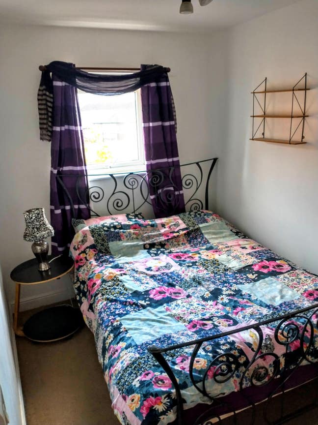 Double room in central of Oswestry, easy walking t Main Photo