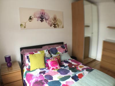 Double bedrooms with Ensuite available Main Photo