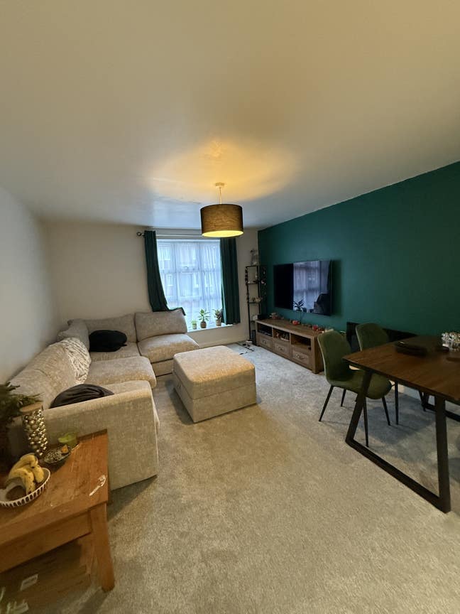 Short Term Let for Double Room Near City Centre Main Photo