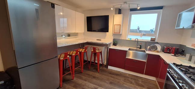 £200 a Week - All Bills Included Main Photo