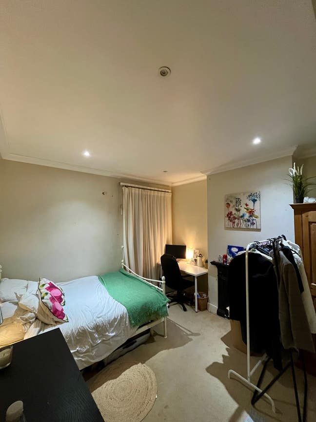 Room in lovely big house in Fulham  Main Photo